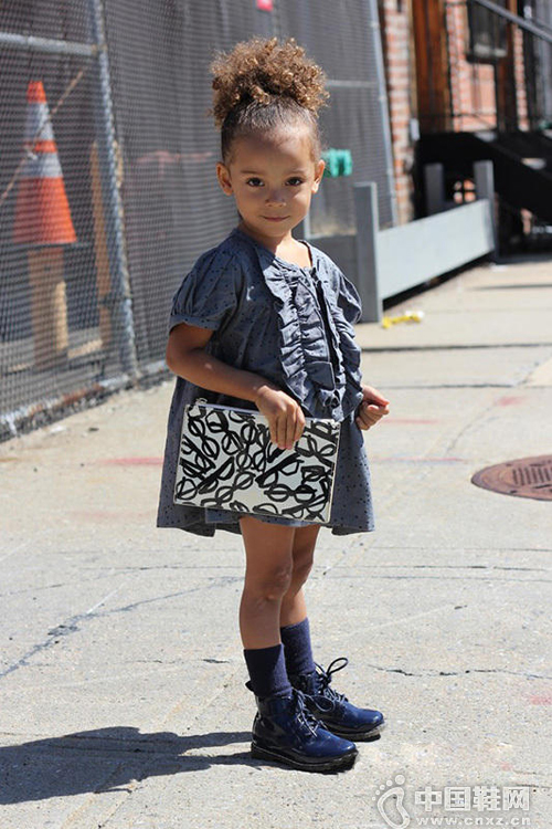 �������곱ͯ��Ʒ ��ըͷ��Ƥ����ɶ���з���