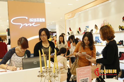 ��ŮЬ�� ����ʥ������Ͷ����ѡƷ��