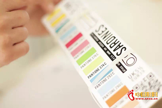 ���������ϲ������Ь��������ʡ�С�ɿɰ��������������������ô��?û��ϵ����ͬ�����Դ���һ˫��������ѥ����ֻҪ����һ�����Ϳ��԰���װ���������߶������˼���!���������Ӵ���Ҳ����Ьʪ·����!