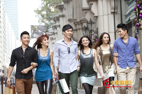 ��90�󡱳�Ϊ�ݳ�Ʒ��Ҫ��ע��Ⱥ