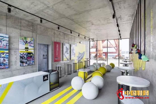 ��������ռ�ӵ�����顢�������������ܡ�������Դ����ϴ�˹���µ�רҵ�ܲ�װ������裨���Ա���ţ������黹�������м��ϵ���Ь�� Boost ��ЬΪ������Ϊ���ϴ�˹�Ĺؼ���Ь���������ѷ������� Runbase ���ص�װ�޶������� Boost �İ�ɫ����Ԫ�ء�