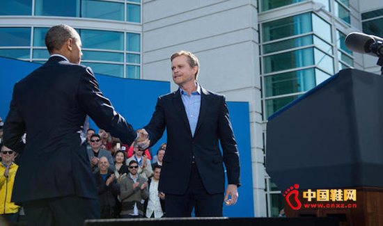 ����5��8�գ�������ͳ�°���ǰ���Ϳ˵Ķ��ո��ܲ�������˵������Ϳ˹�˾�ܲ���8500��Ա�����°����ٴα�ʾ�˶ԡ���̫ƽ��ս�Ծ��û��Э��(Trans-Pacific Partnership Agreement ���TPP)����֧�֡�