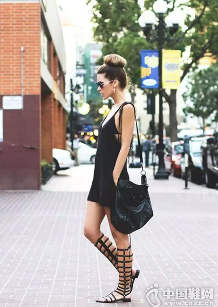 ��������Ҫ�ر�һ˫���������Ь��