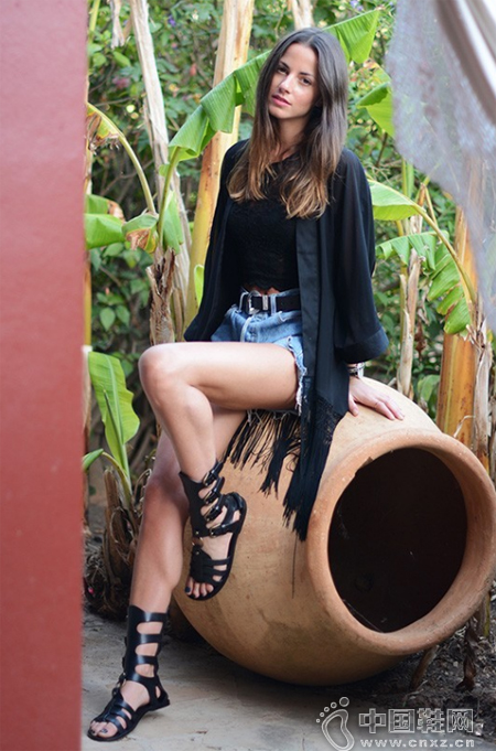 ��������Ҫ�ر�һ˫���������Ь��