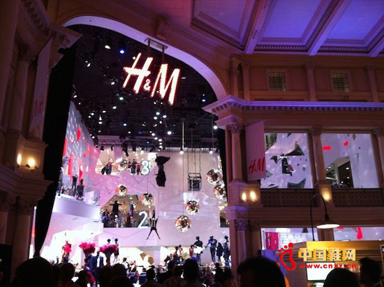 H&M��ŦԼ����ȫ������ŵ꣬��һ����ֿ�