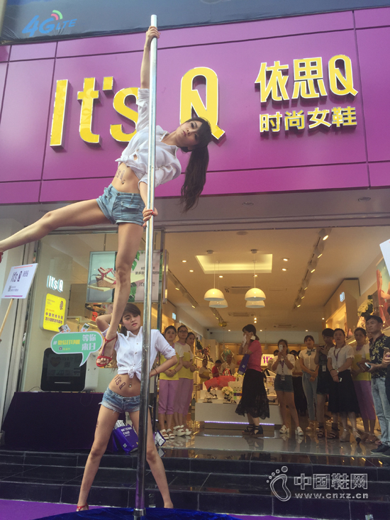 һ��������������˫�˸ֹ����㻪���ǳ�