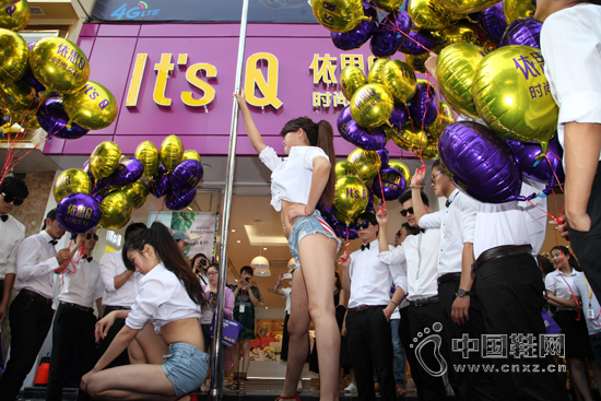 �ֹ������������ı��ֻ������ƵƵ����