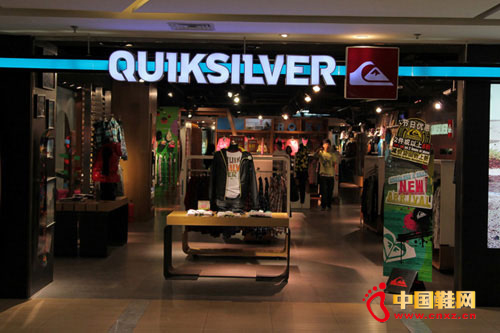 ���۲졿����Quiksilverҵ��Ϊ�γ����»�?