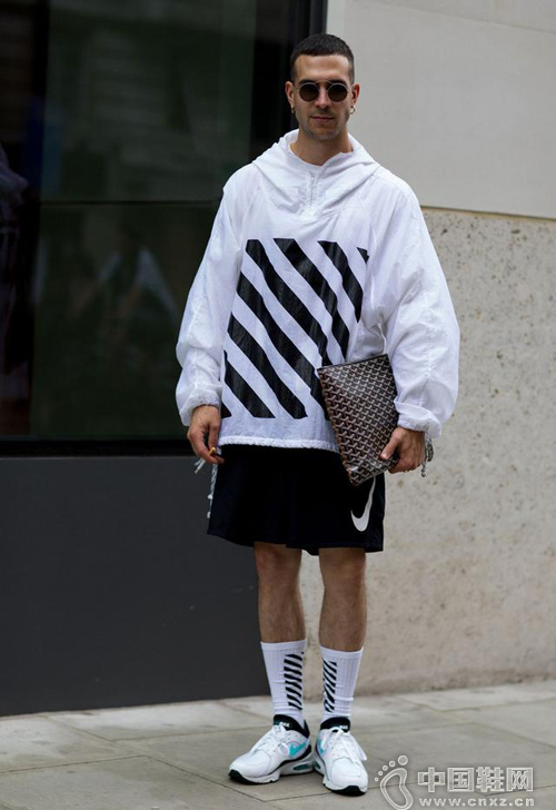 ˧���Ƽ��ᴩ��Ҫ��̬��