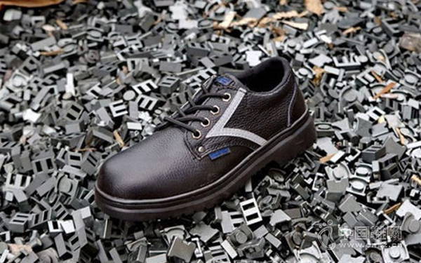 ��������Ϊ�й�Ь���ڵĸ߷��չ���