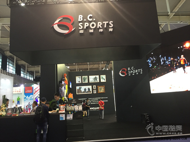 ���޻���չ