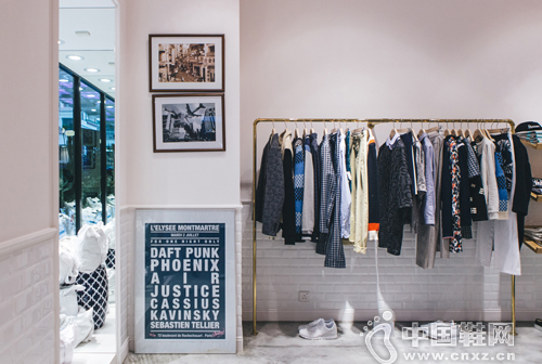 Maison Kitsuné ��۵�