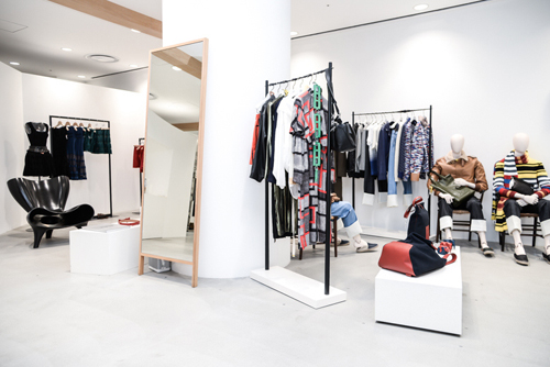 DOVER STREET MARKET GINZA ����ʱ������