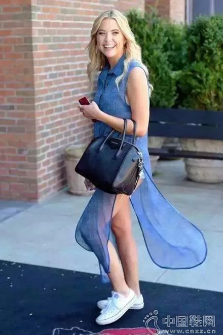 ����Ь������Ь����ֵ�ý�����ʱ�ֵ�Ʒ