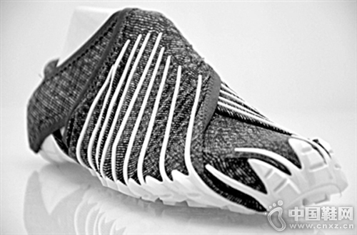 ��Ь������ʽ�˶�Ь�����봩��