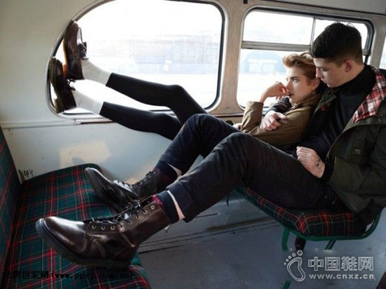 �¹�ЬѥƷ��Dr. Martensˣ����