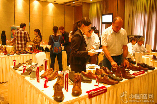 ����Ь�������½�