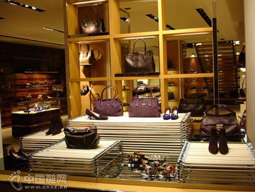 �����������һ�������硱���ݳ�Ʒ�ļ��塰��ð��