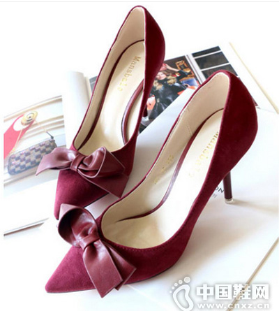 ��Ƥ�������μ�ͷϸ�߸�Ь