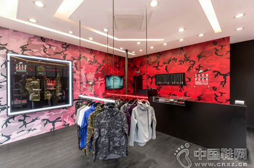 Tech Pack Base�޶���