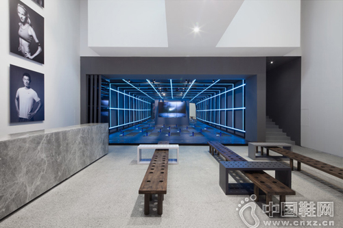 ���� Nike Studio