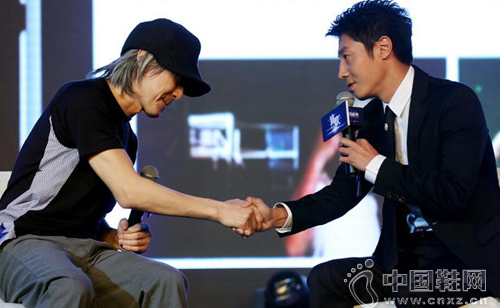 ���ǳۡ�������