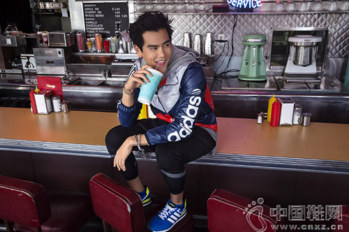 �����̺�babyʾ��adidas NEO Labelȫ�²�Ʒ