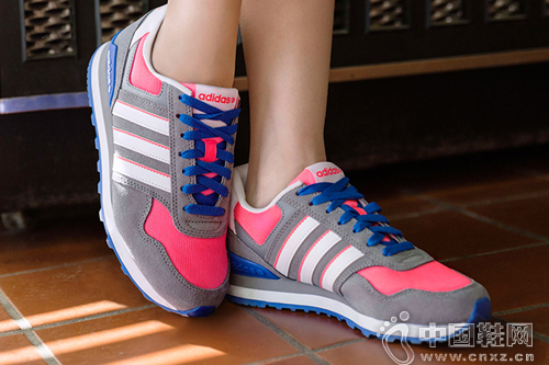 �����̺�babyʾ��adidas NEO Labelȫ�²�Ʒ
