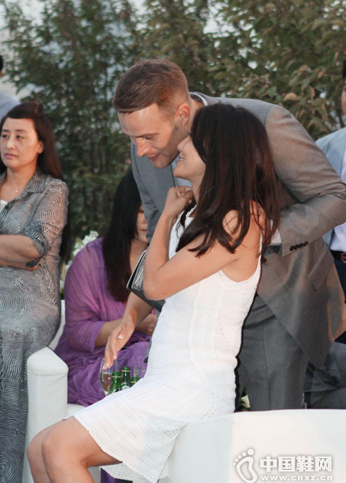 �����������Ϲ�