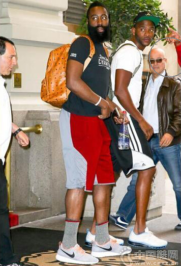 ����ǩ�˰���2���Դ��Ϳ�Ь