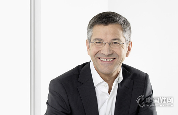 ���ϴ�˹������ϯִ�й�Herbert Hainer