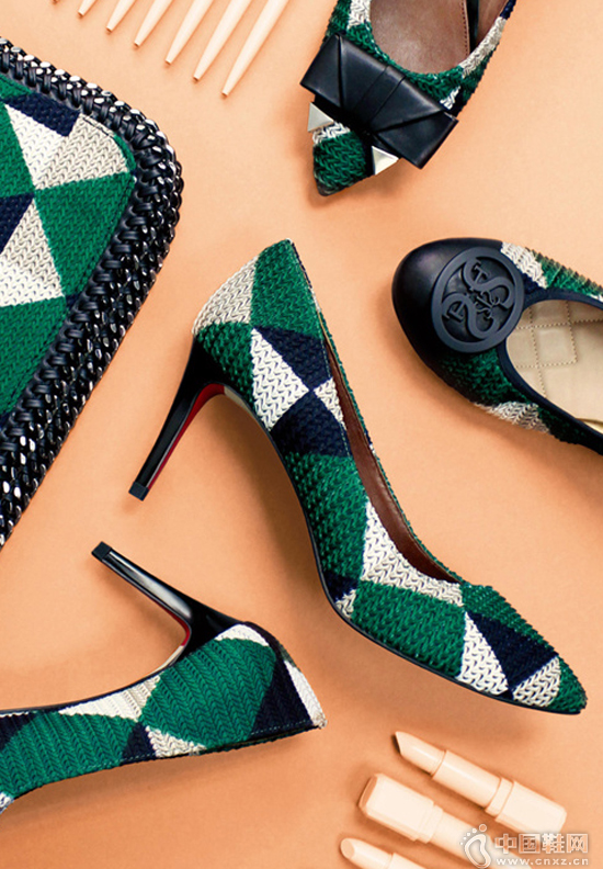 ˼��ͼŮЬ��Ʒ