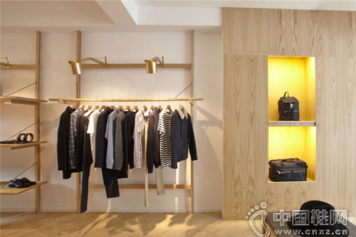 A.P.C. Ӣ��ŵ��ɽ����