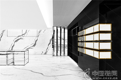 Saint Laurent ��۵�