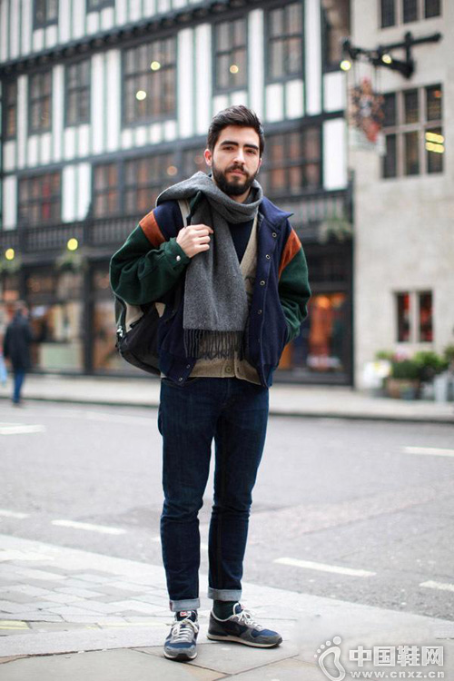 ���Ļ����˵ġ���ؤװ��