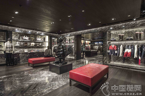 MONCLER ̨��101ר����