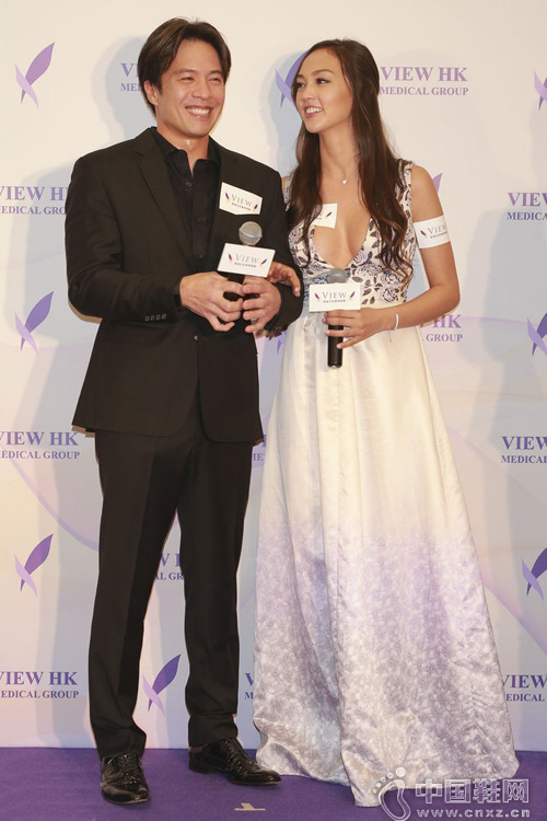 ��־����Jessica C