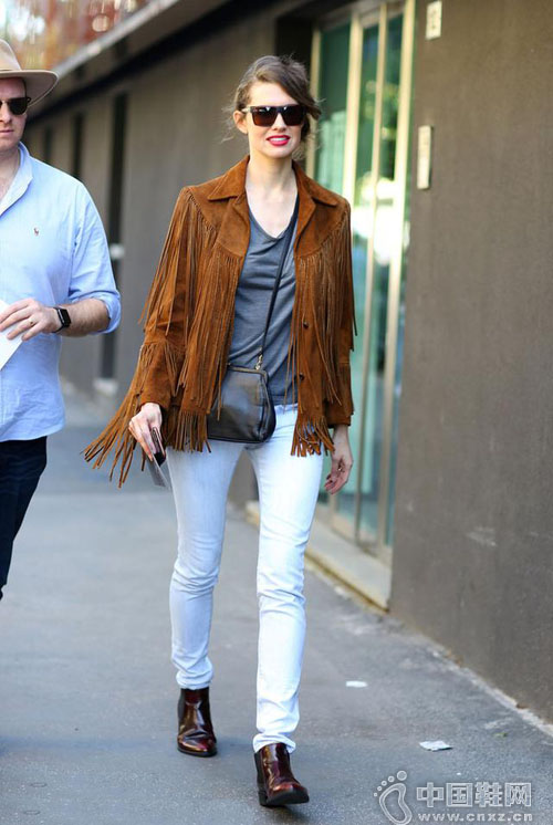 ��Ƥ�̼п� ��������