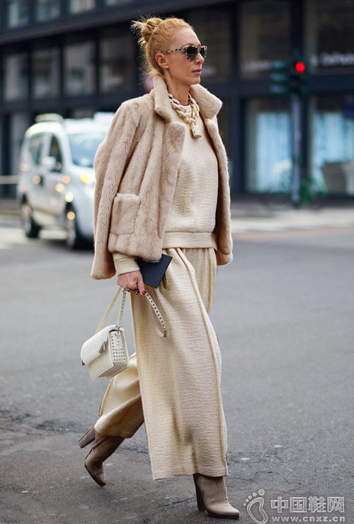 ��ɫϵ��N�ִ��