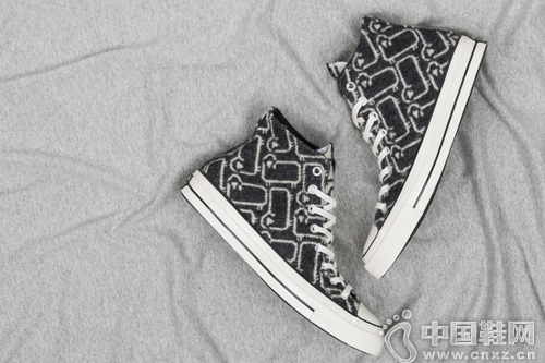 Woolrich �� Converse ��������Ь��