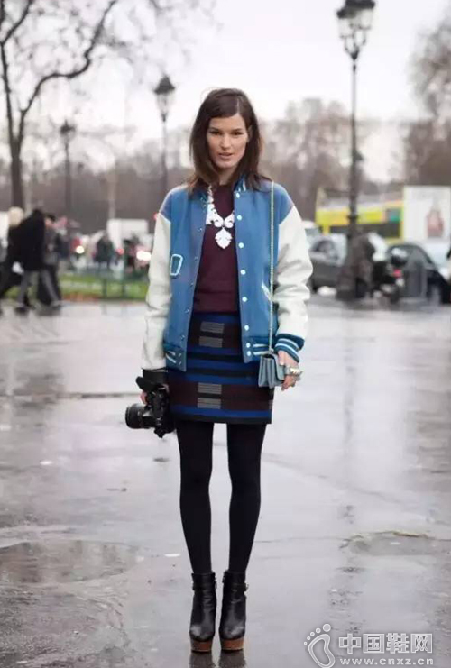 �����������׶���֪���Լ��жೱ��