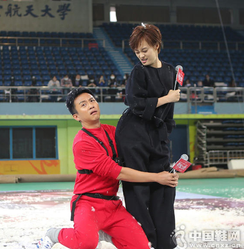 �˳���ٳ��ͷ��ս