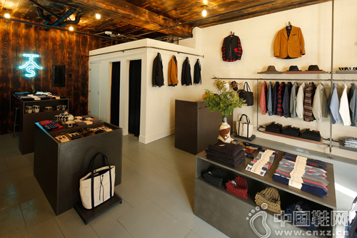 The Hill-Side ŦԼ��