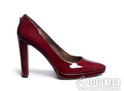 STUART WEITZMAN ��Ƥ��ͷ�߸�Ь