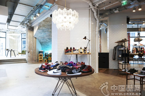 Sneakersnstuff ����ֵ�