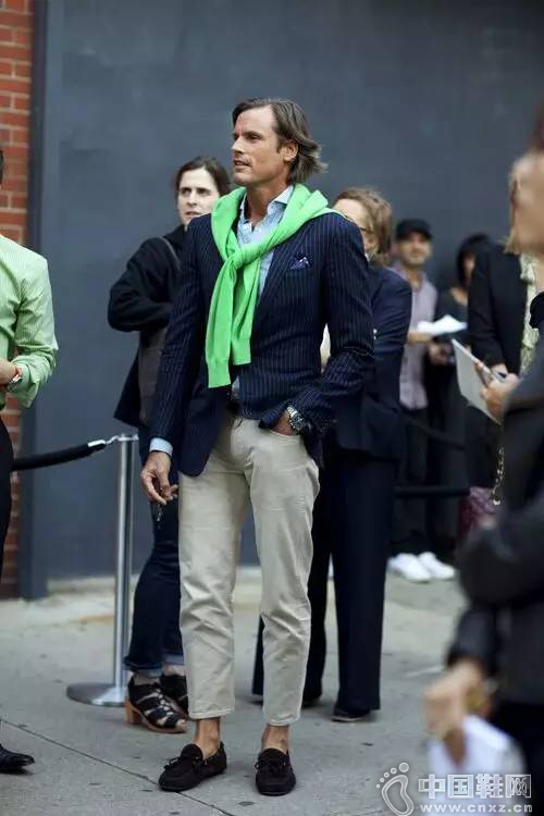 �ﶬ������Χ���� ��ë��ϵ�ڲ����Ͼ��У�