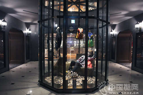 Hotel V ̨����