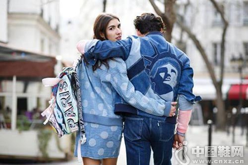 ˭��˭����������װ��������������