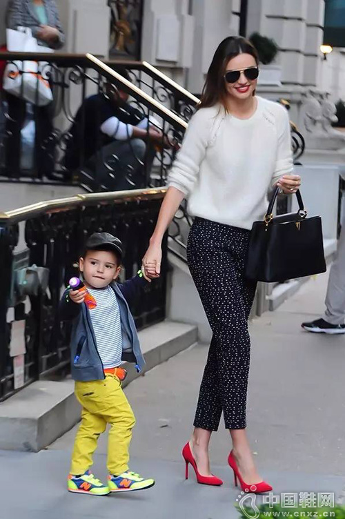 ��ɫë��Ӧ����δ��䣿