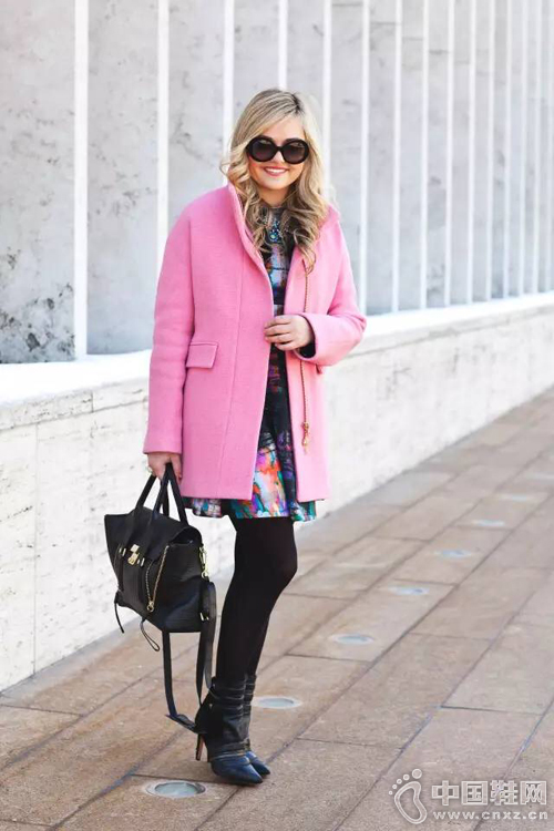 ��ѧ�ִ��� ���ķ�ɫ���µ�ʱ������